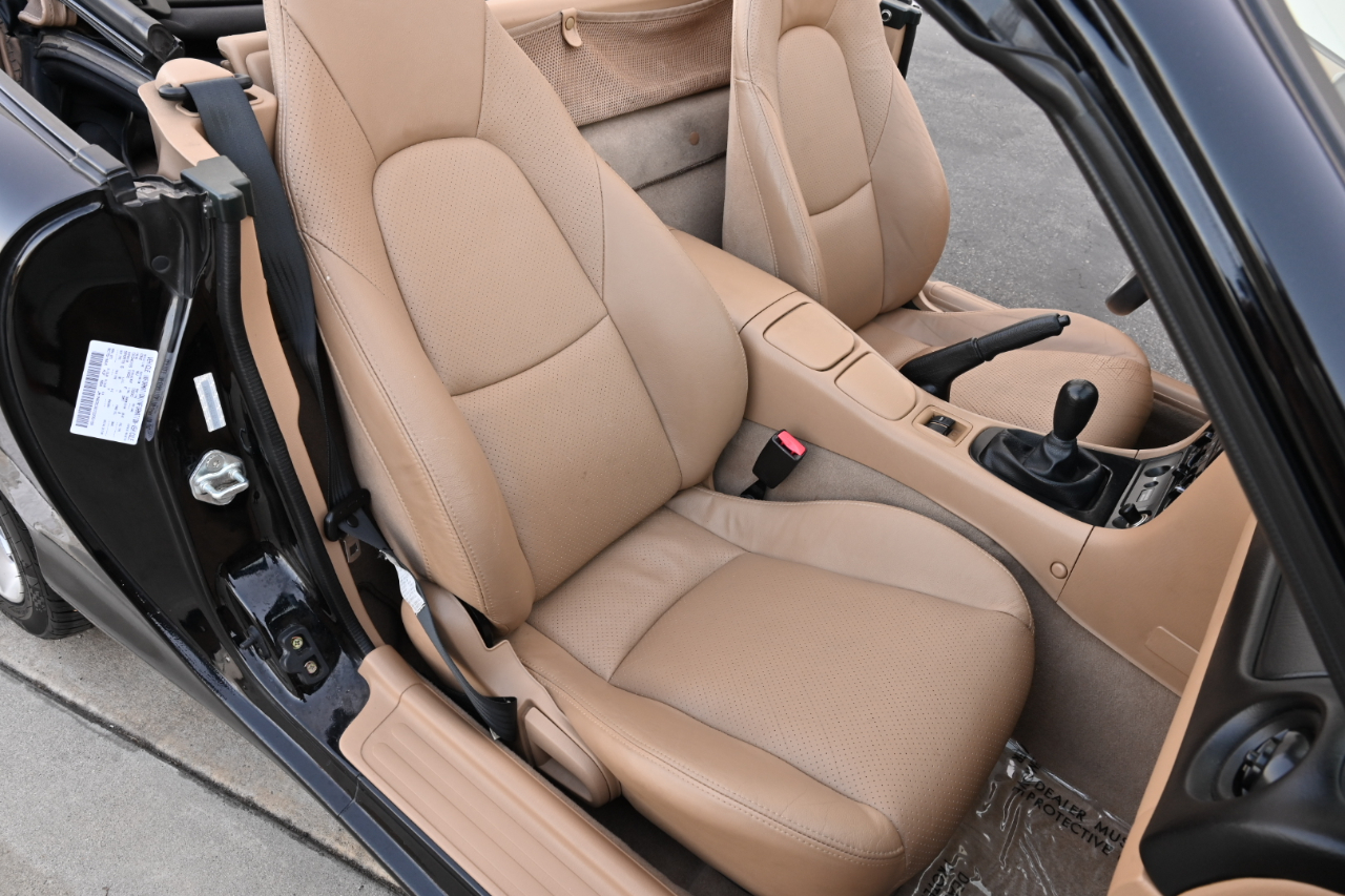 Mazda MX-5 Miata  2001