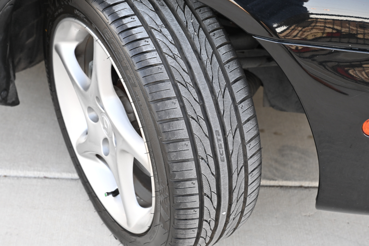 Mazda MX-5 Miata  2001