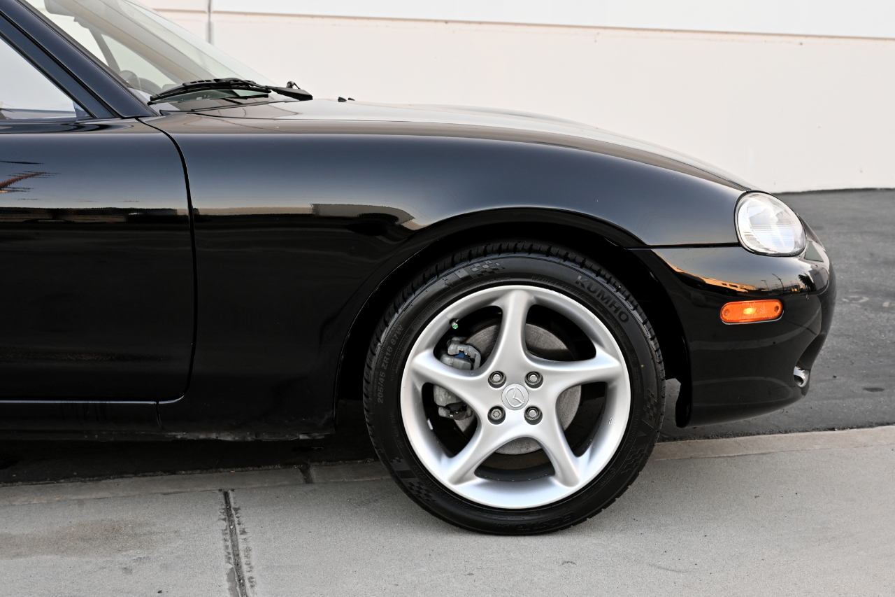 Mazda MX-5 Miata  2001