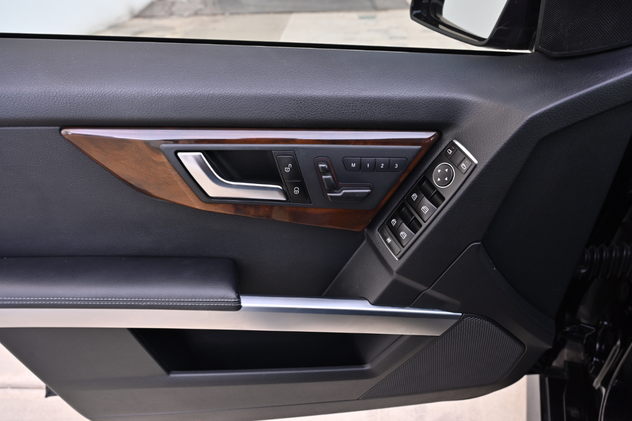 Mercedes-Benz GLK-Class  2014