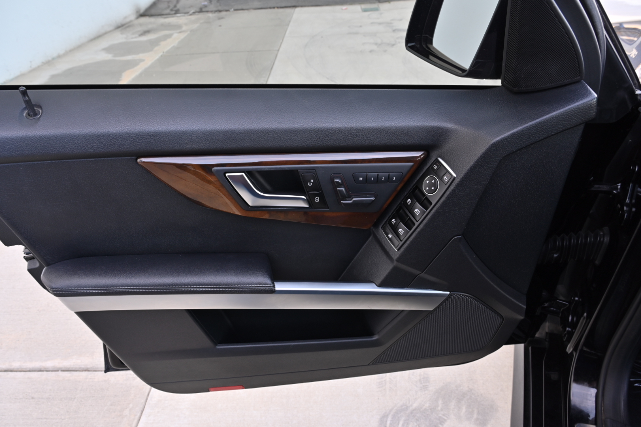 Mercedes-Benz GLK-Class  2014