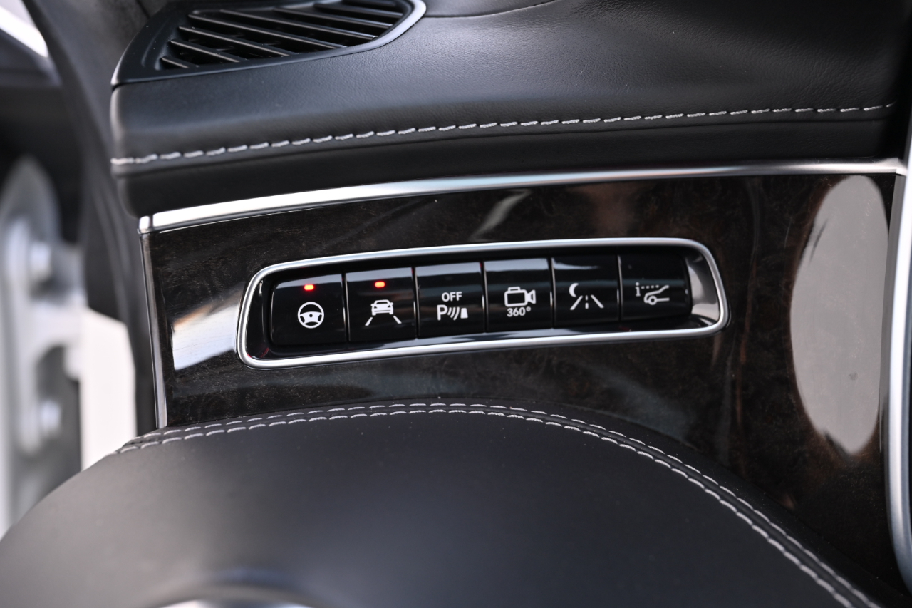 Mercedes-Benz S-Class  2016