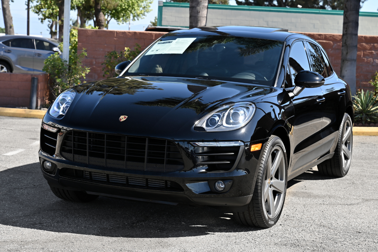 Porsche Macan Sport Edition AWD 2018
