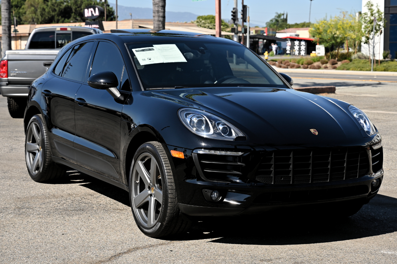 Porsche Macan Sport Edition AWD 2018