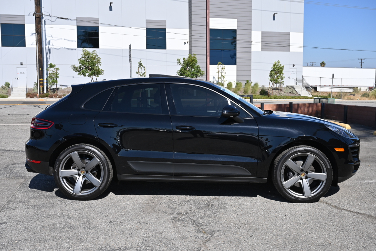 Porsche Macan Sport Edition AWD 2018