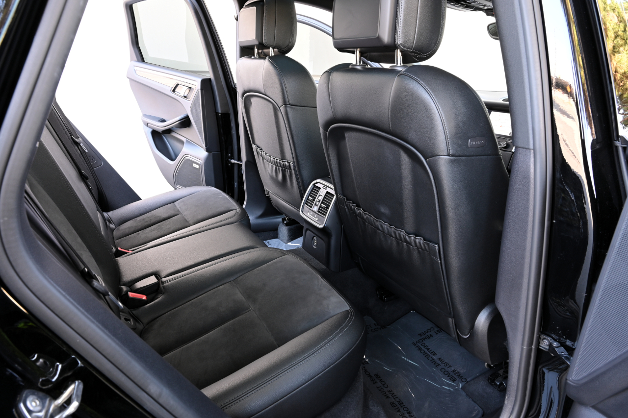 Porsche Macan Sport Edition AWD 2018