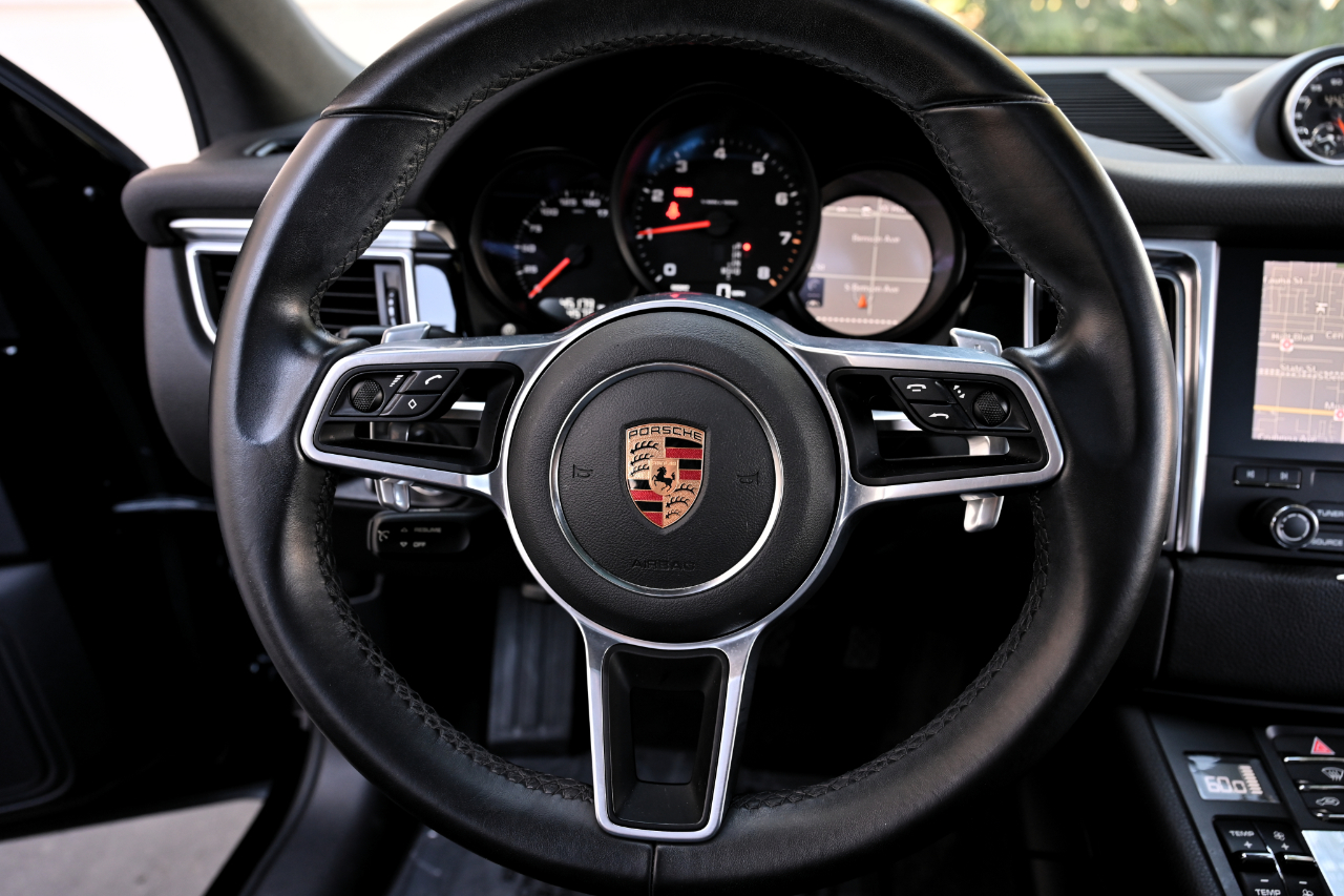 Porsche Macan Sport Edition AWD 2018