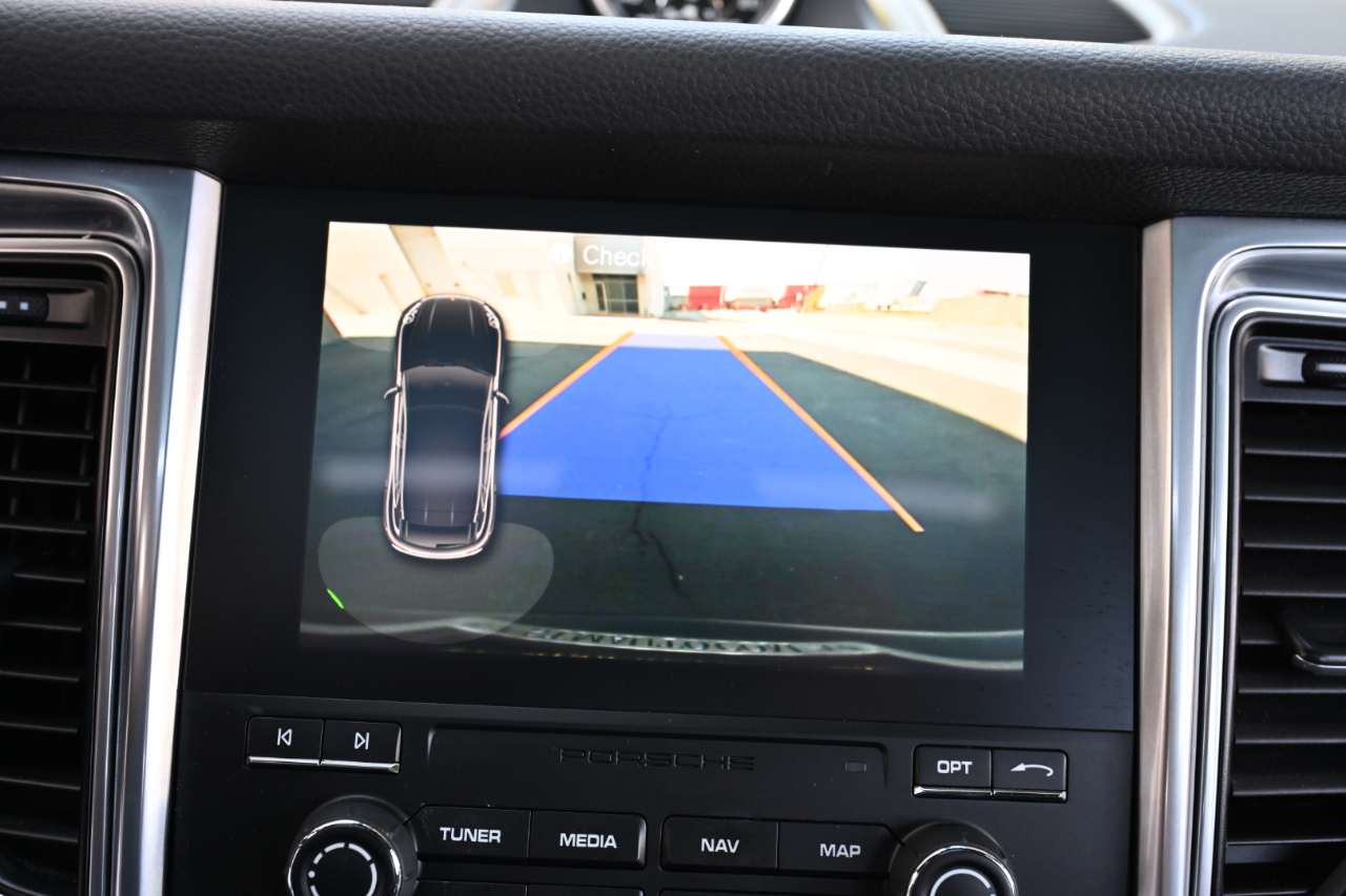 Porsche Macan Sport Edition AWD 2018