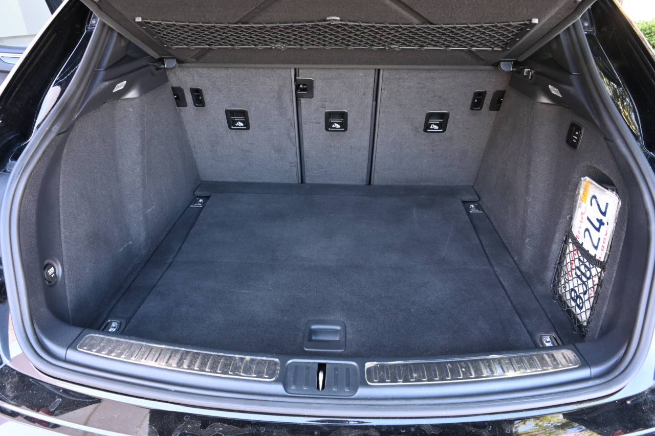 Porsche Macan Sport Edition AWD 2018