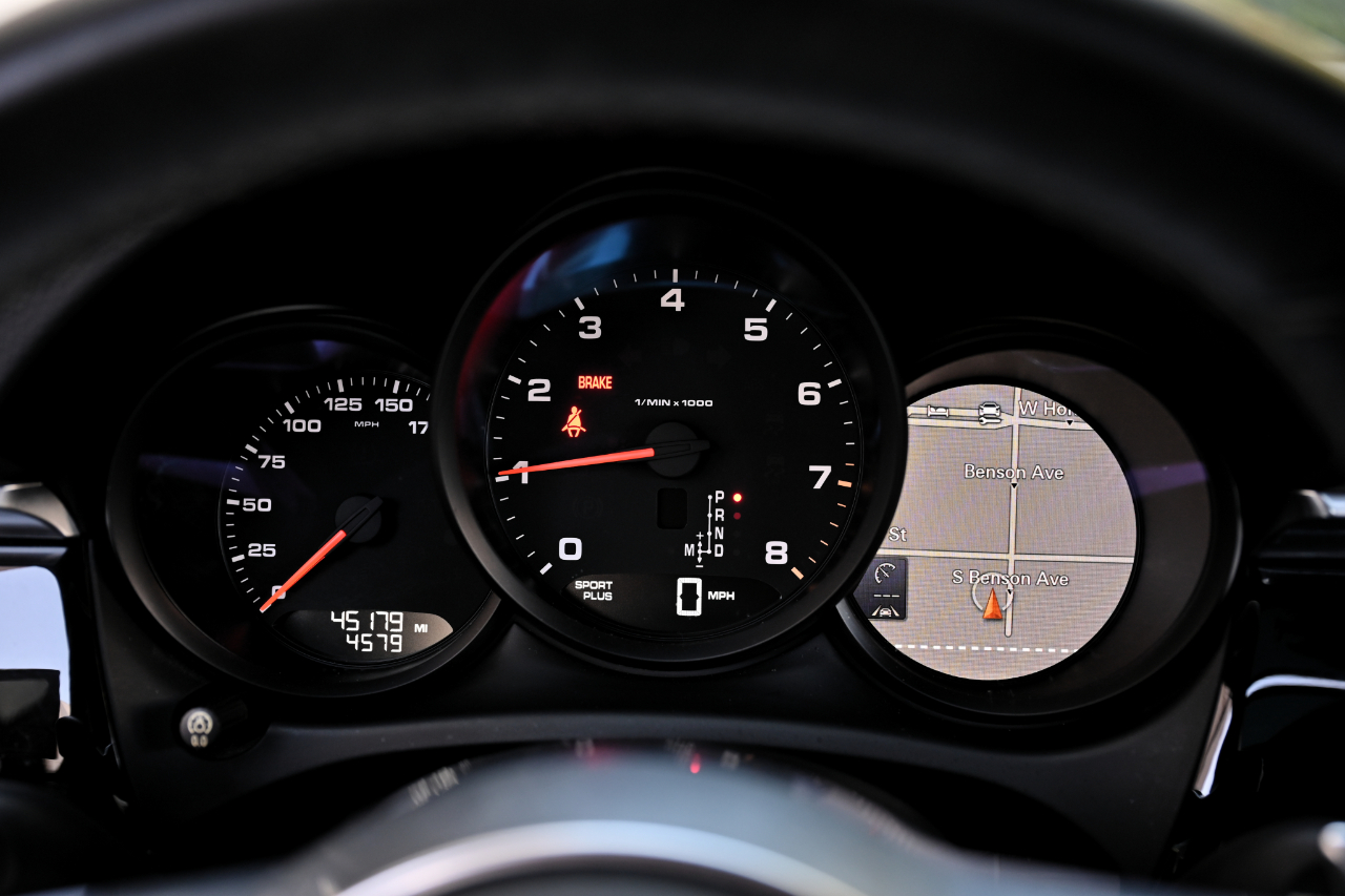 Porsche Macan Sport Edition AWD 2018