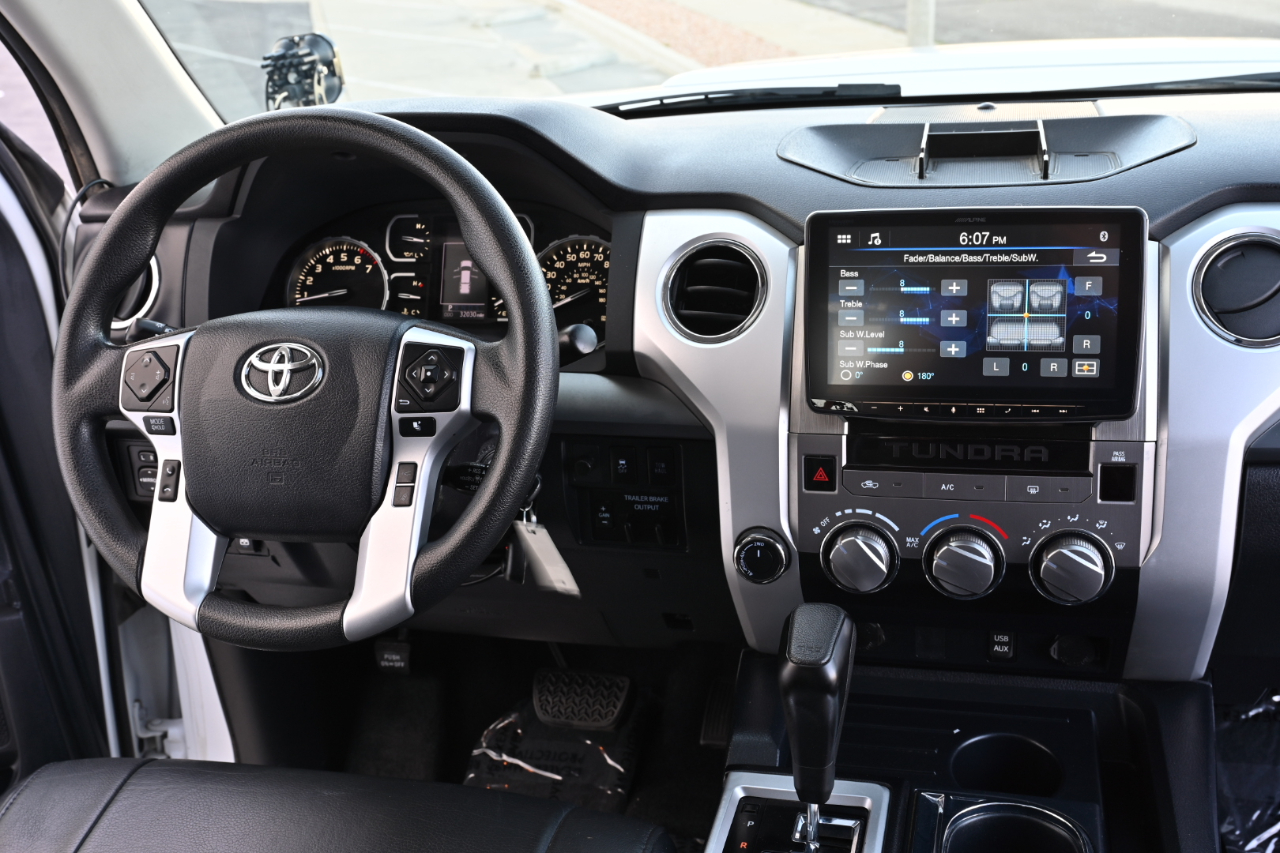 Toyota Tundra 4WD  2019