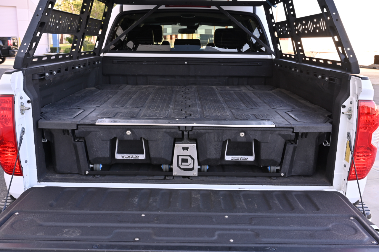 Toyota Tundra 4WD  2019