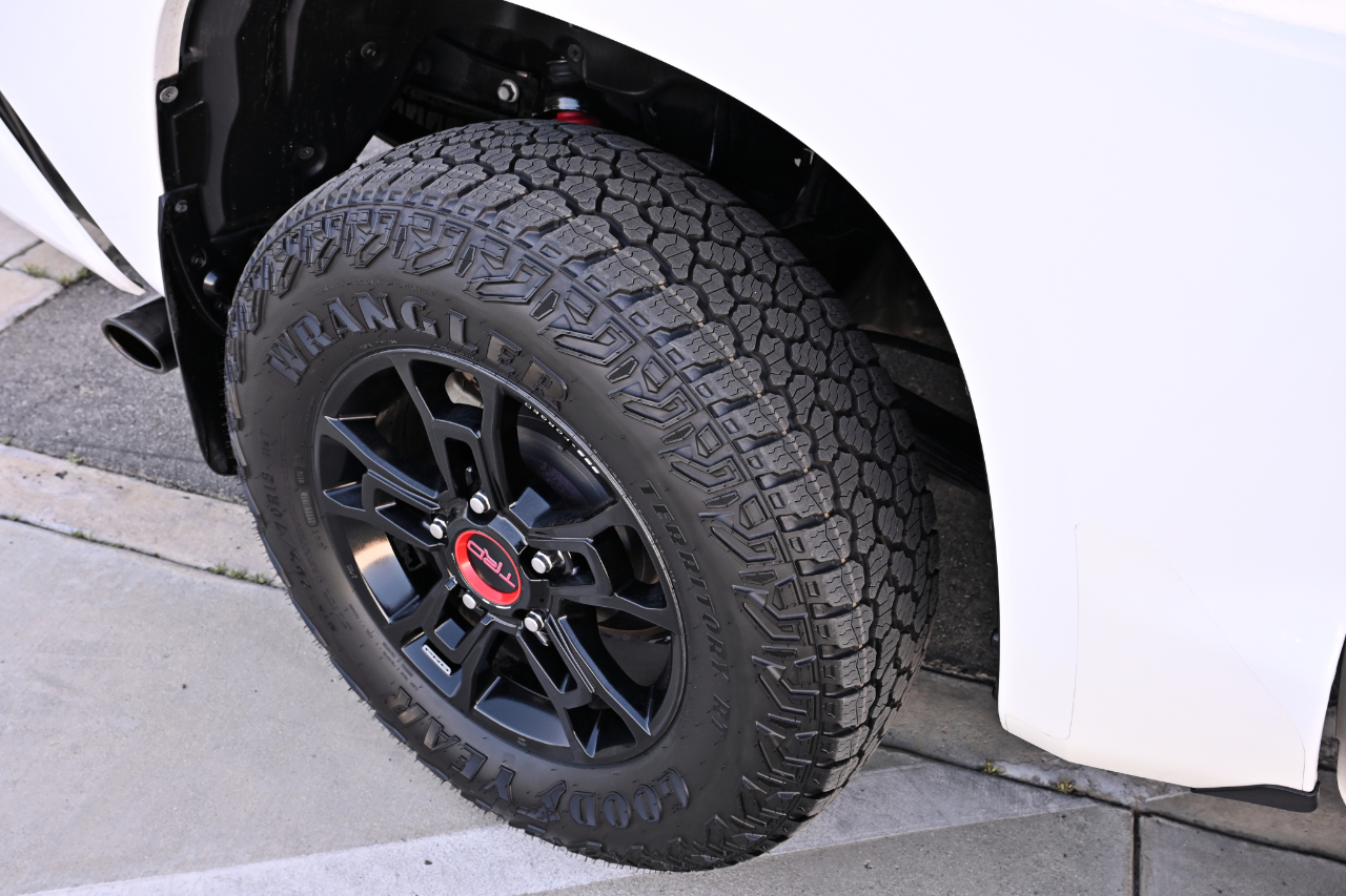 Toyota Tundra 4WD  2019