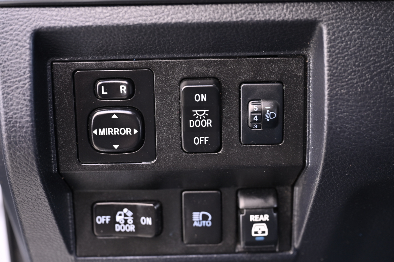 Toyota Tundra 4WD  2019