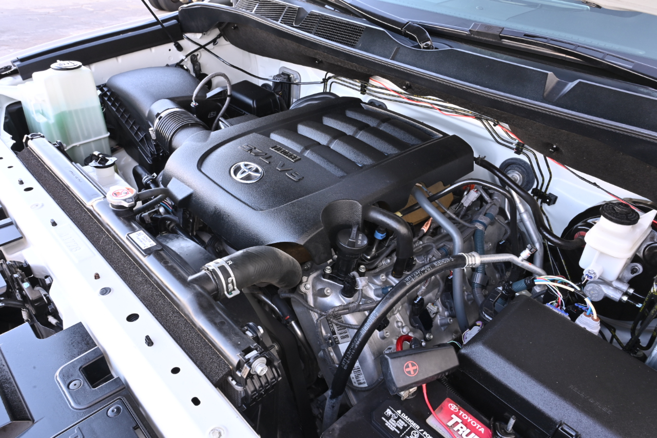 Toyota Tundra 4WD  2019