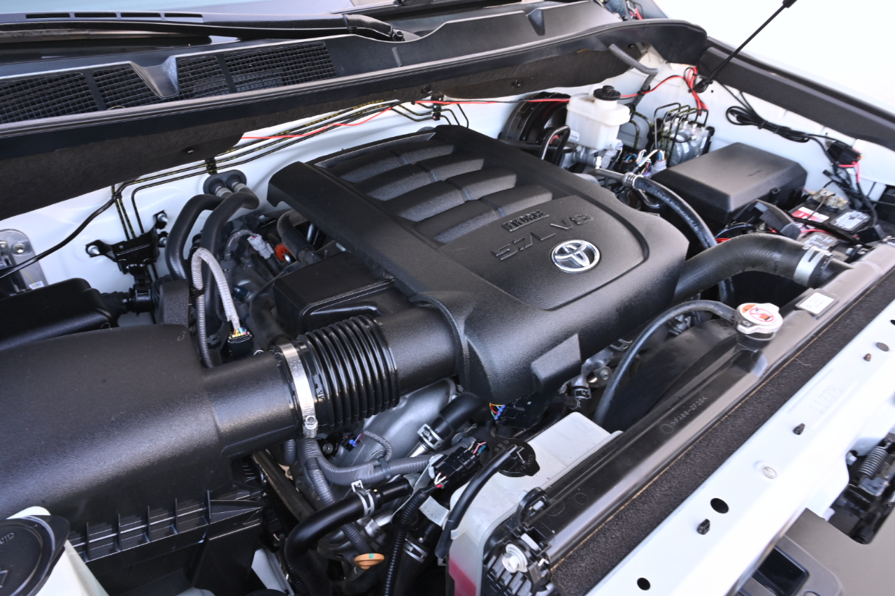 Toyota Tundra 4WD  2019