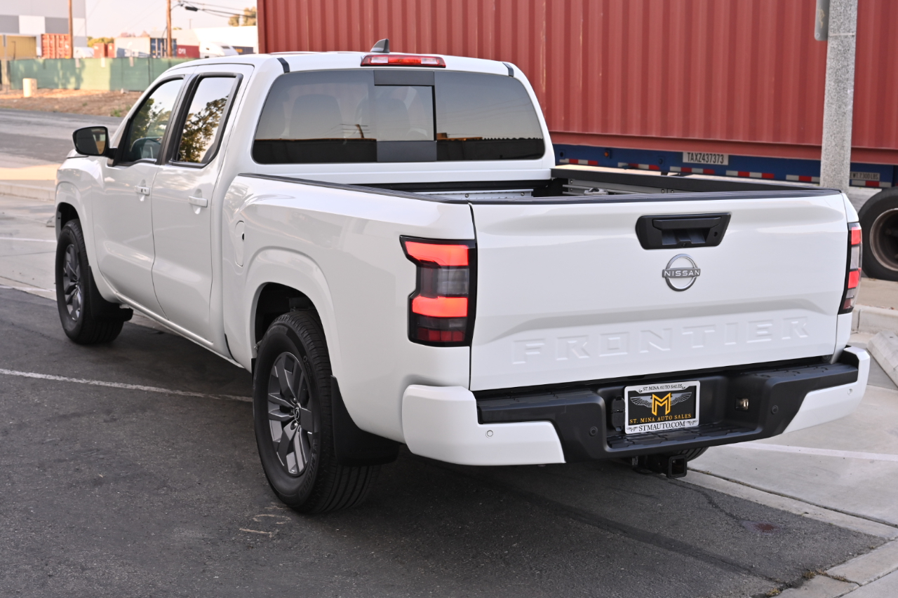 Nissan Frontier  2025