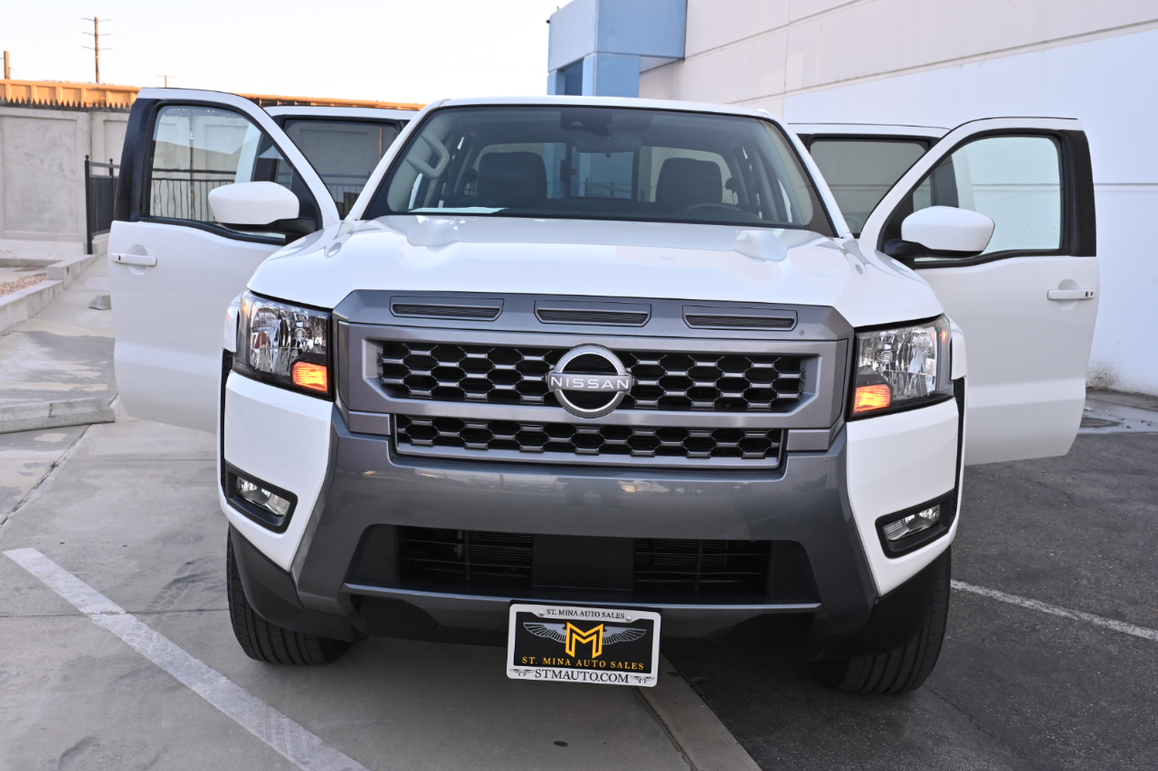 Nissan Frontier  2025