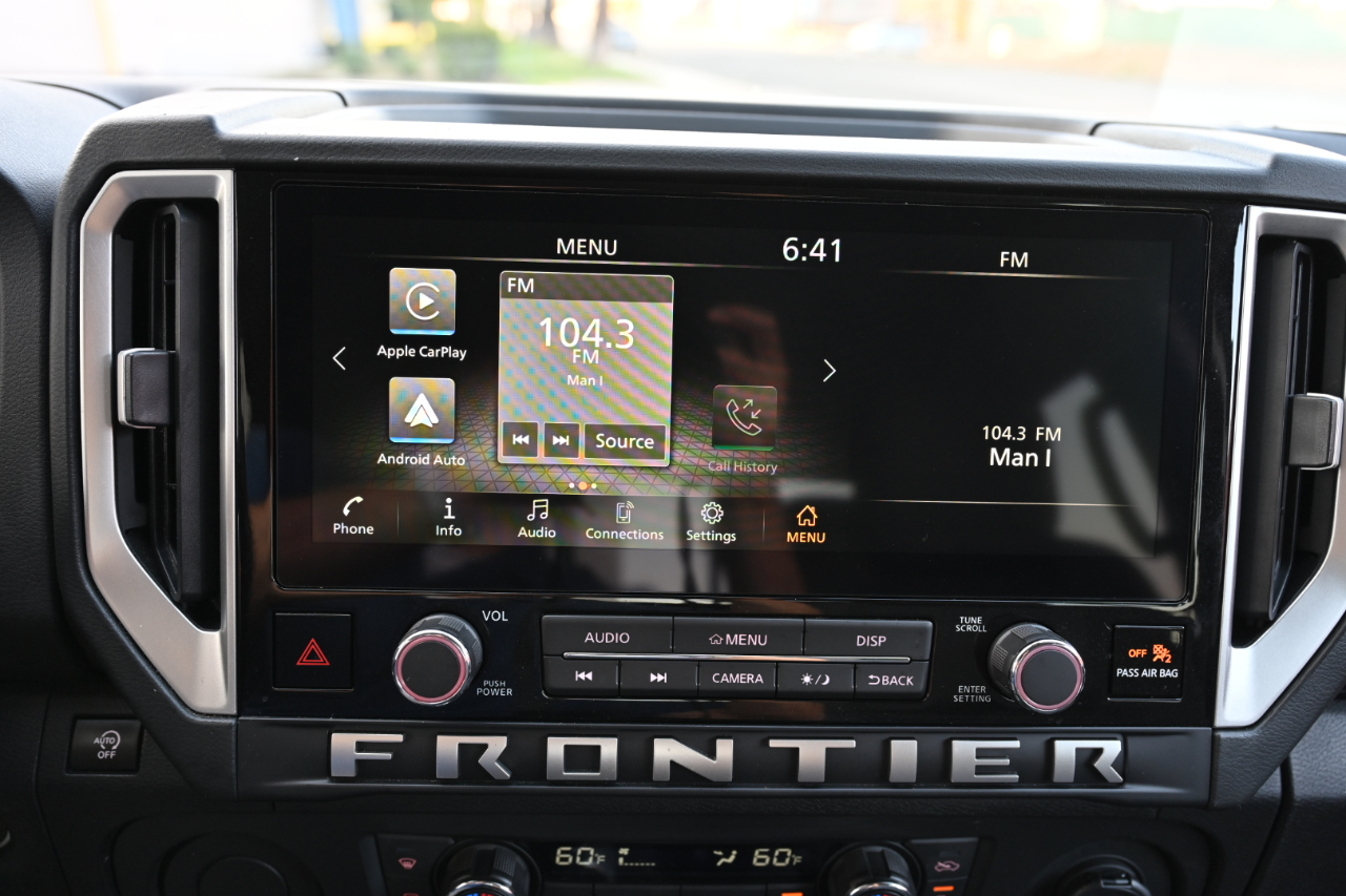 Nissan Frontier  2025