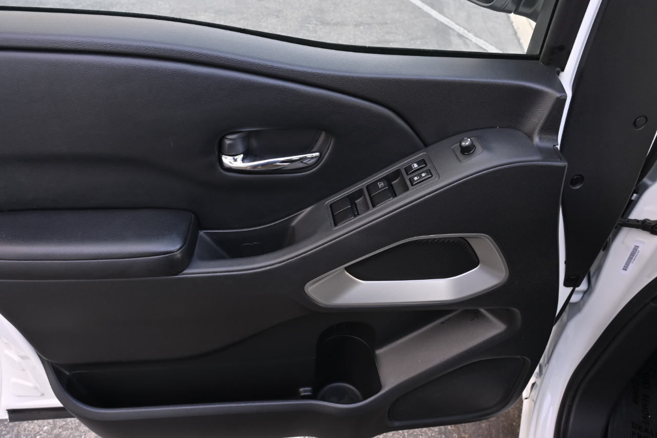 Nissan Frontier  2025