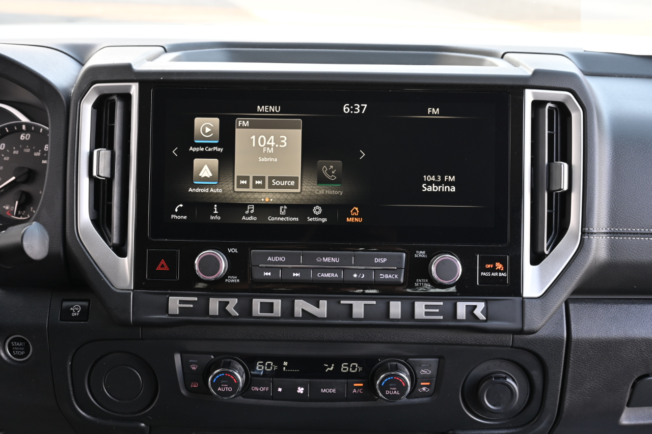 Nissan Frontier  2025