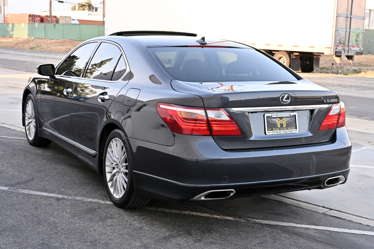 Lexus LS 460  2011