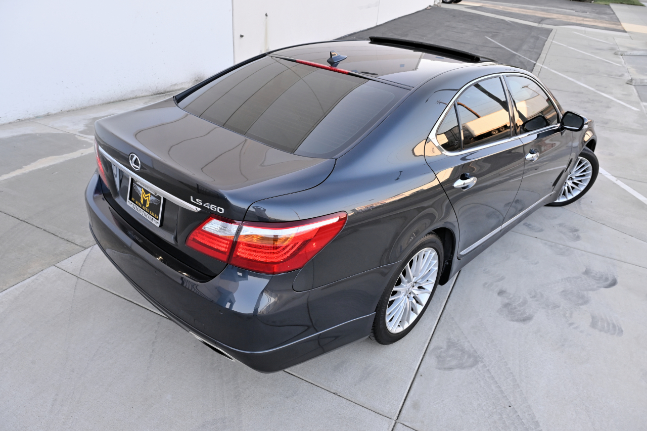 Lexus LS 460  2011
