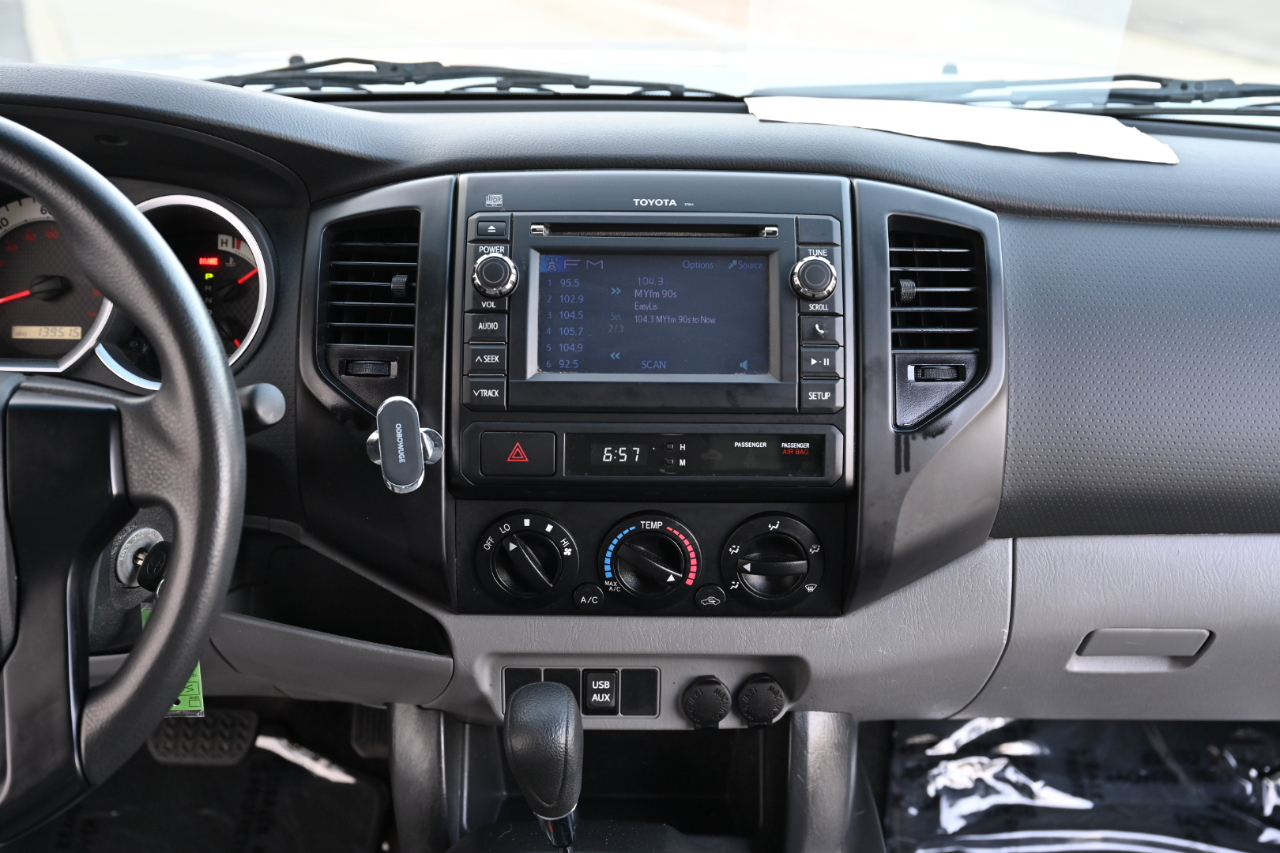 Toyota Tacoma  2013