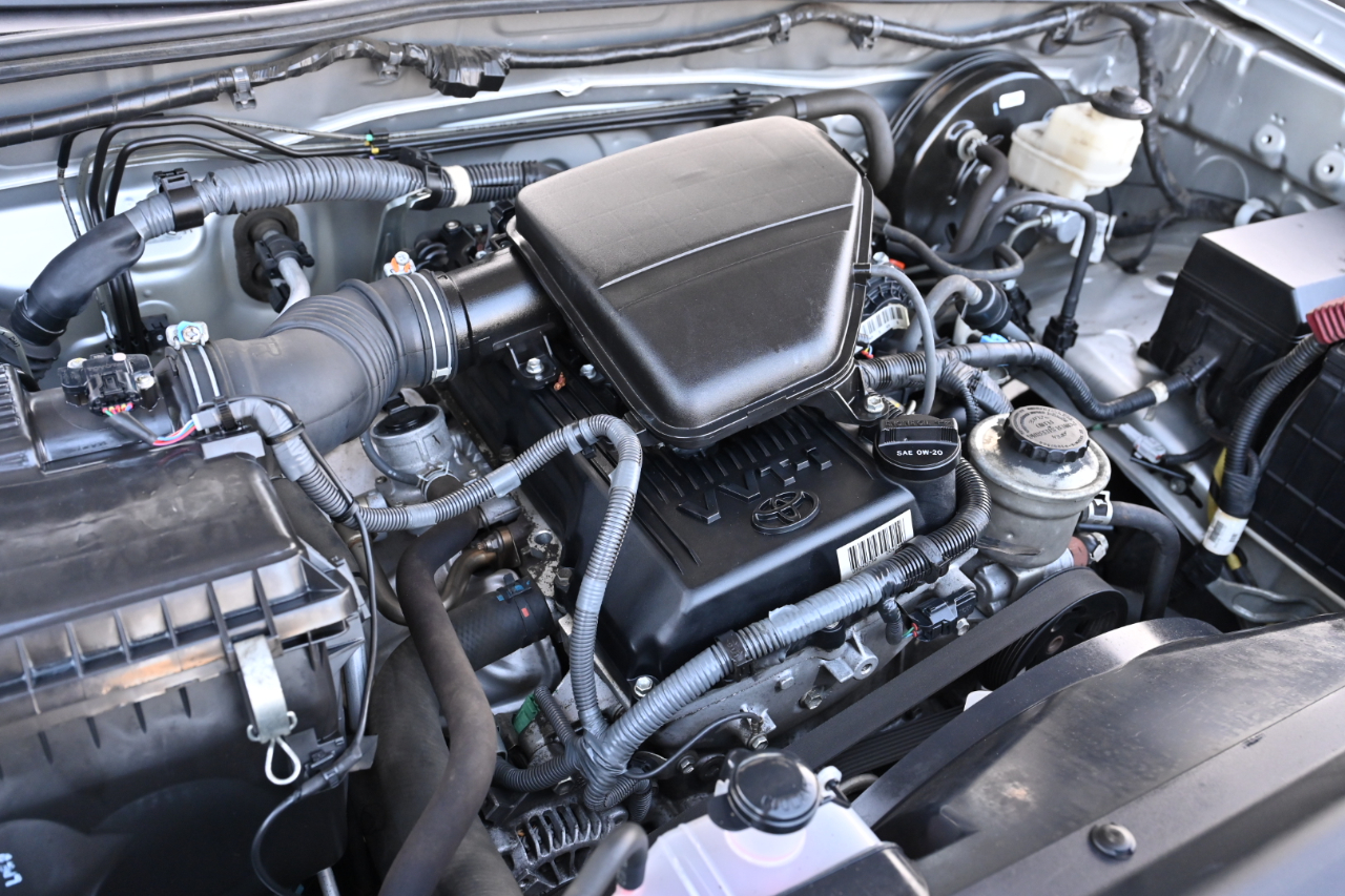 Toyota Tacoma  2013