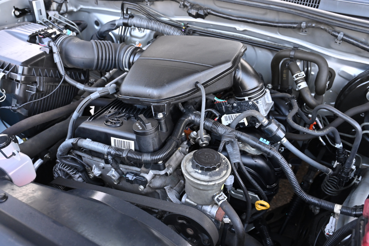 Toyota Tacoma  2013