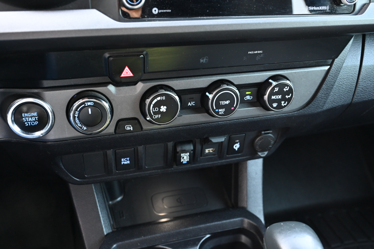 Toyota Tacoma 4WD  2020