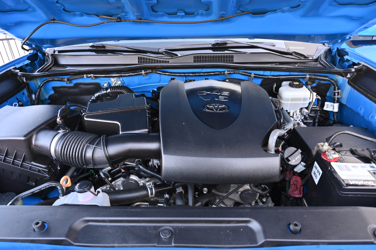 Toyota Tacoma 4WD  2020