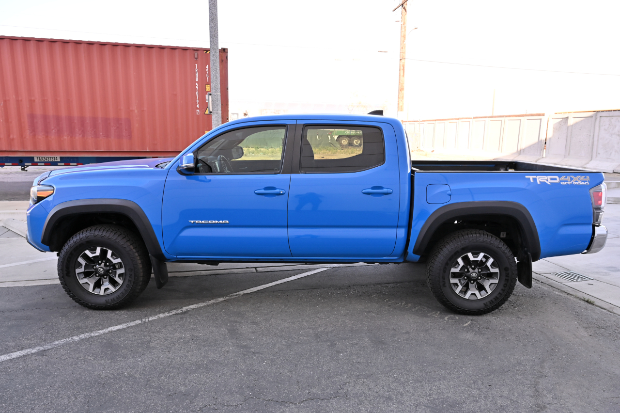 Toyota Tacoma 4WD  2020