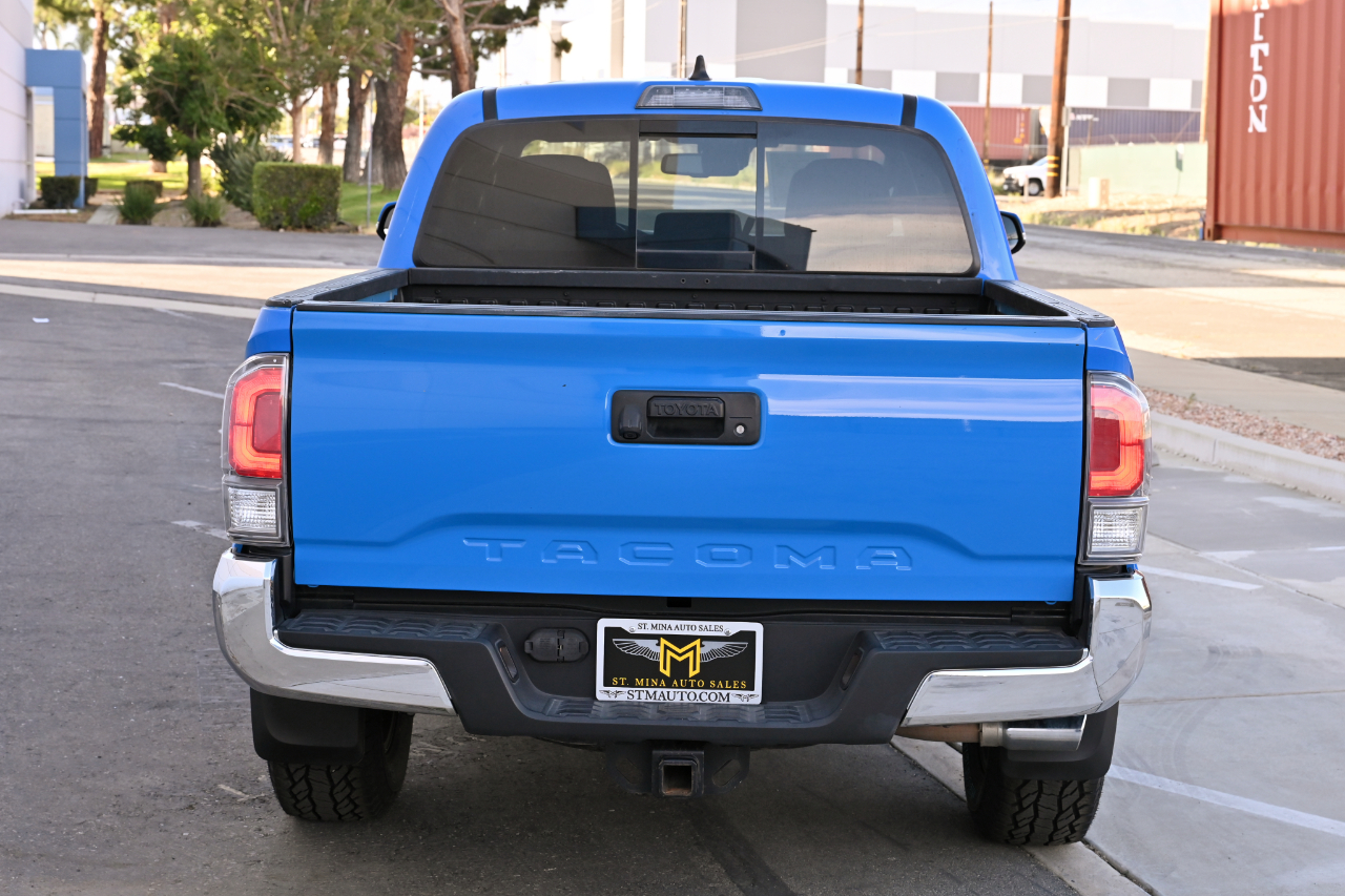 Toyota Tacoma 4WD  2020