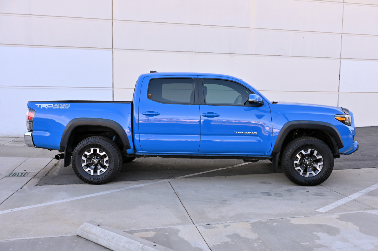 Toyota Tacoma 4WD  2020