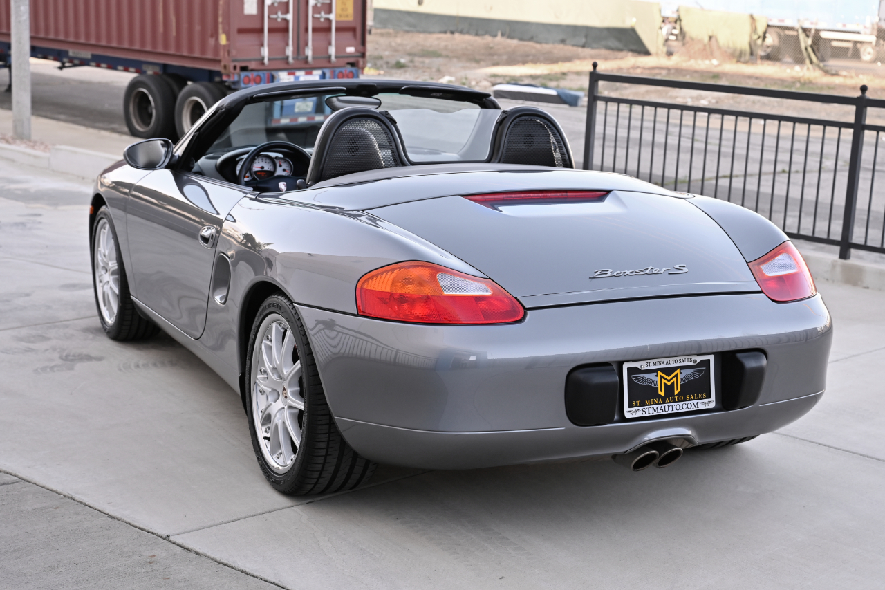 Porsche Boxster  2001