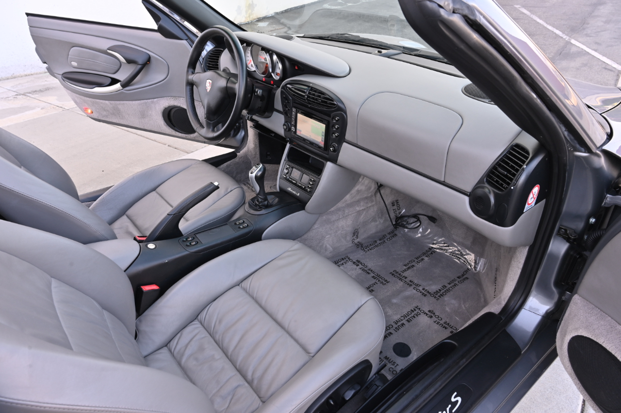 Porsche Boxster  2001