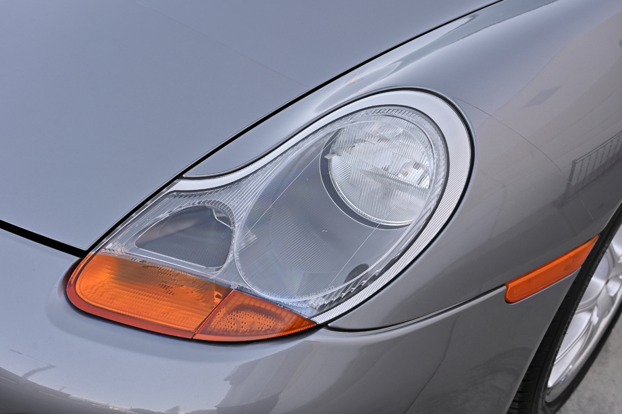 Porsche Boxster  2001