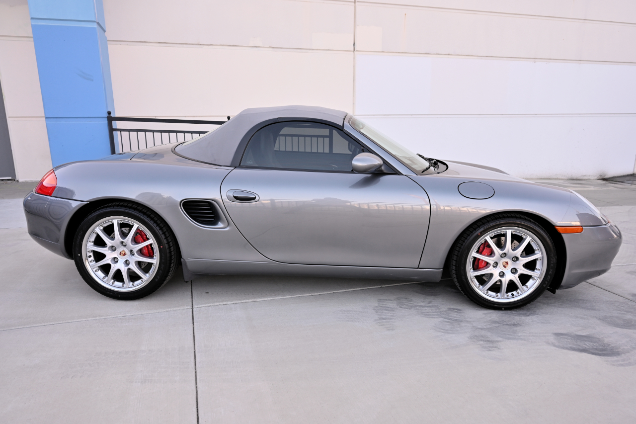 Porsche Boxster  2001