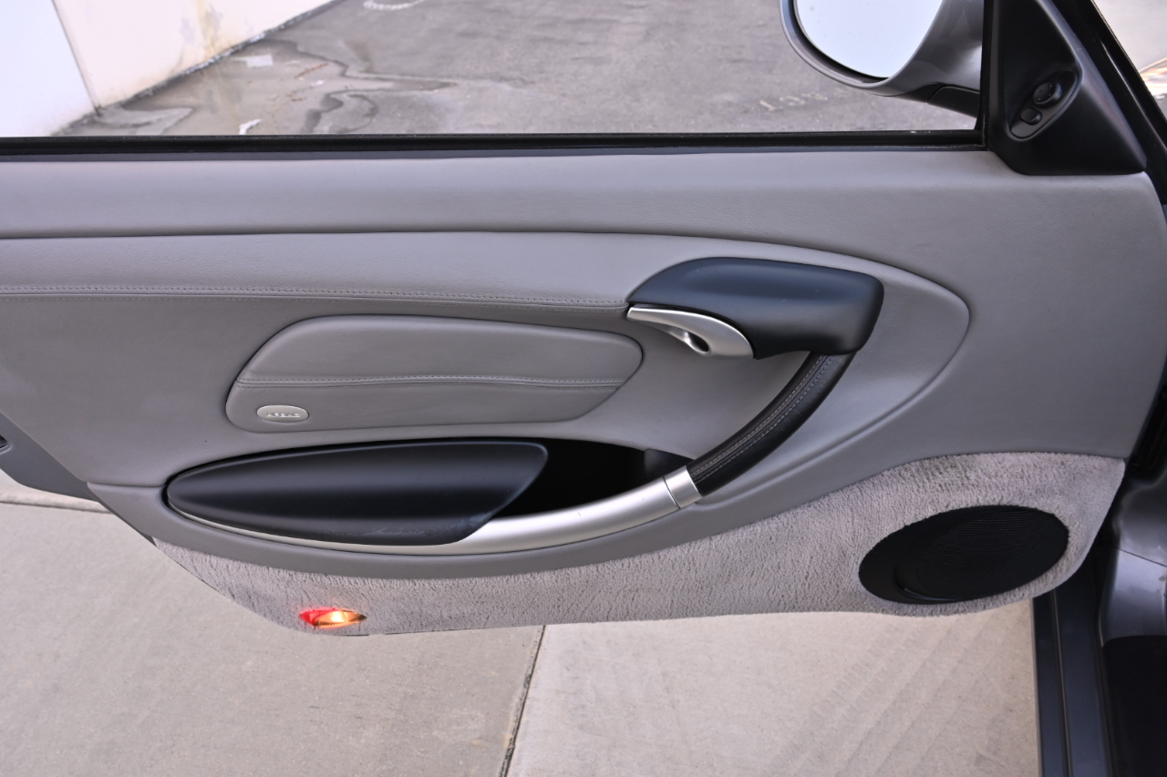 Porsche Boxster  2001