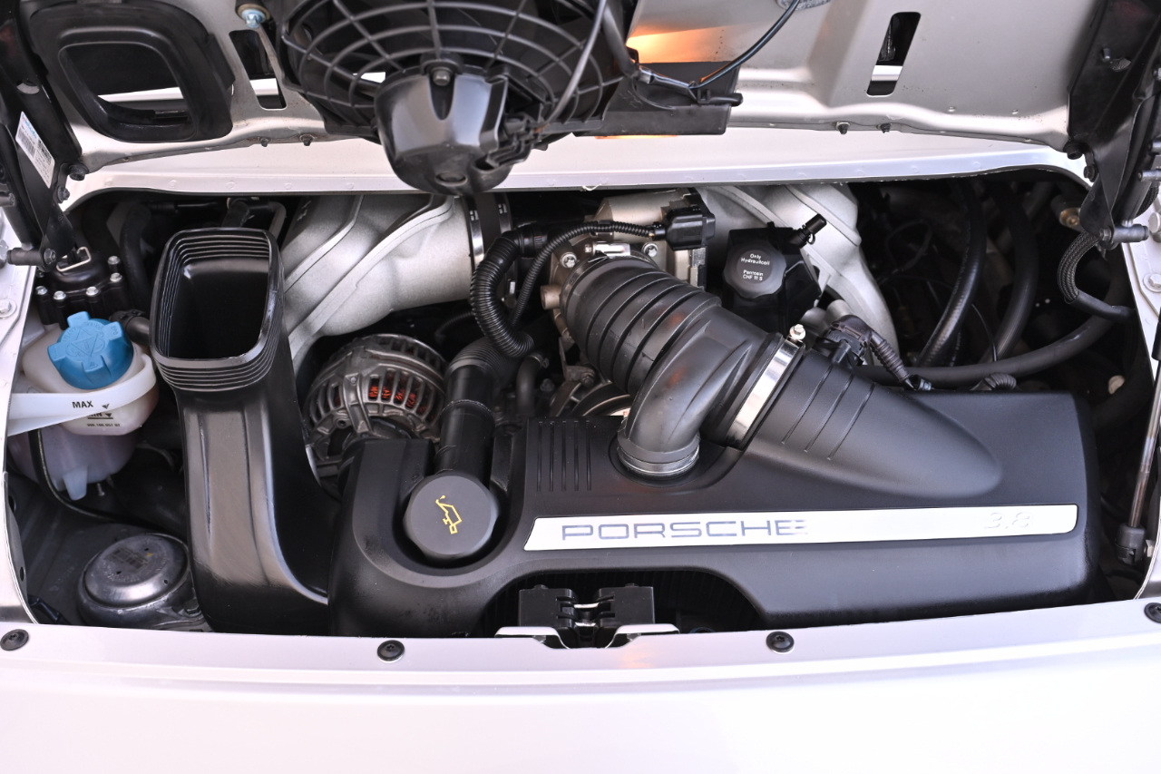 Porsche 911  2005