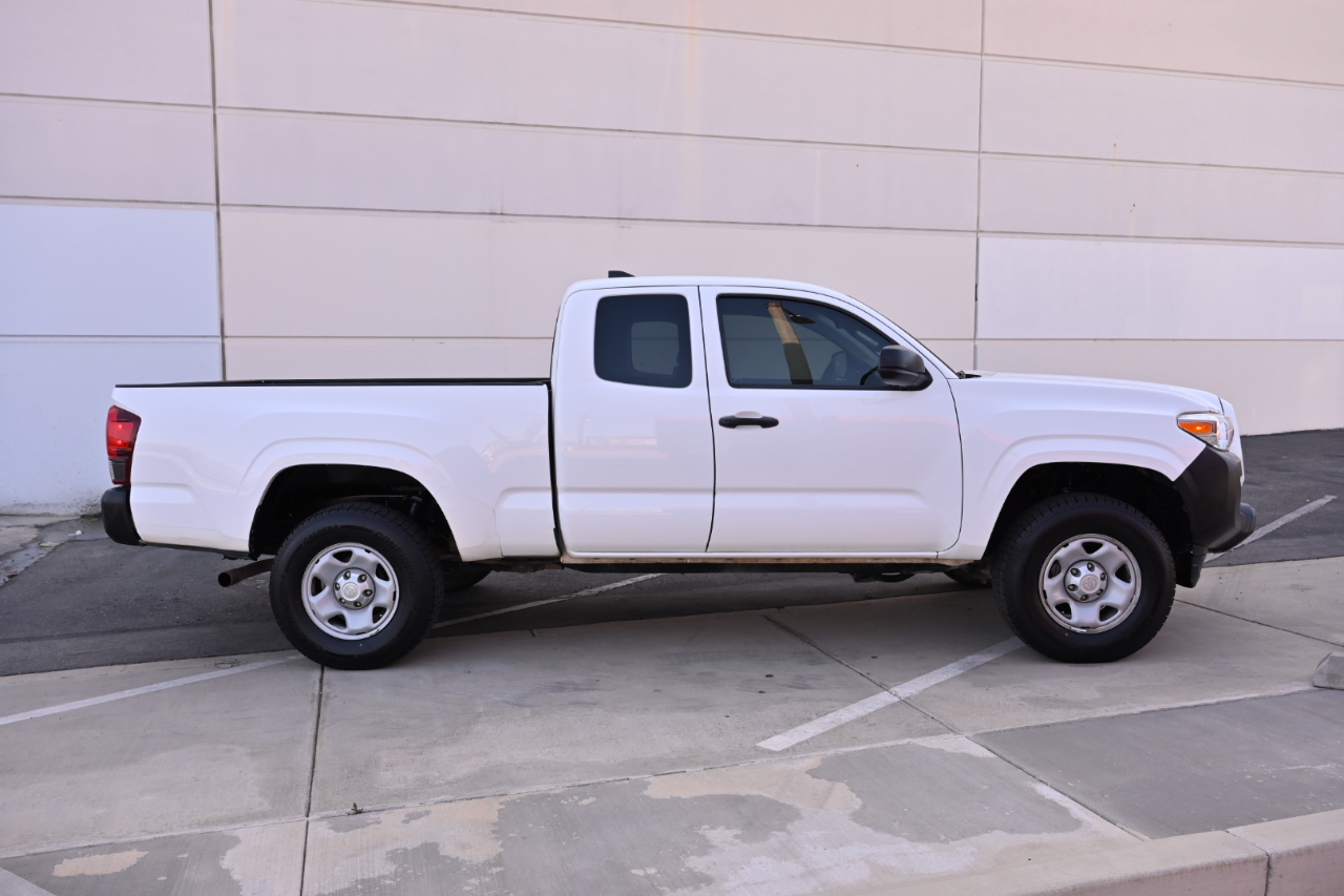 Toyota Tacoma 4WD  2019