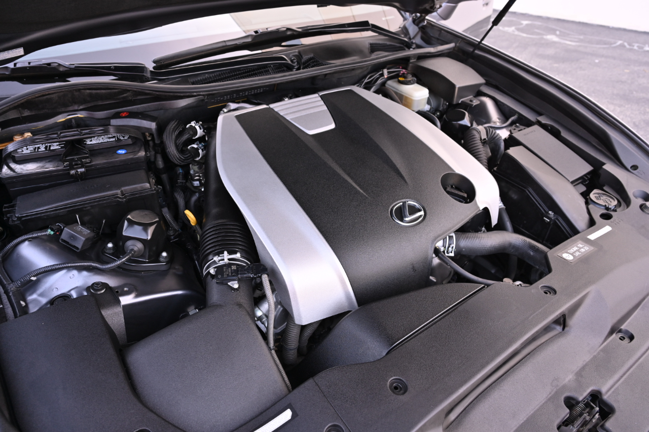 Lexus GS 350  2013