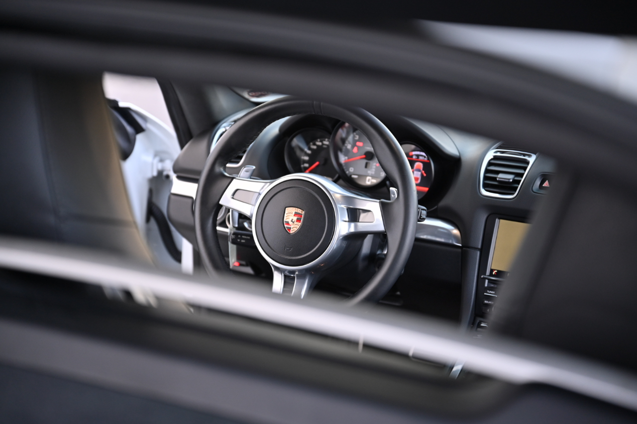 Porsche Cayman  2014