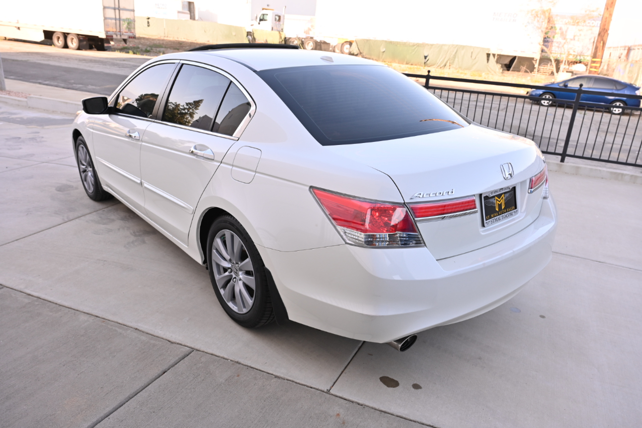Honda Accord Sdn  2011
