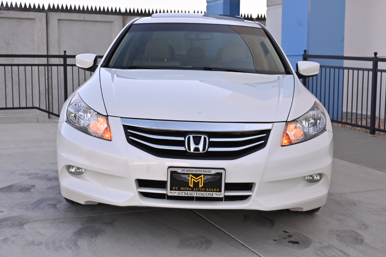 Honda Accord Sdn  2011