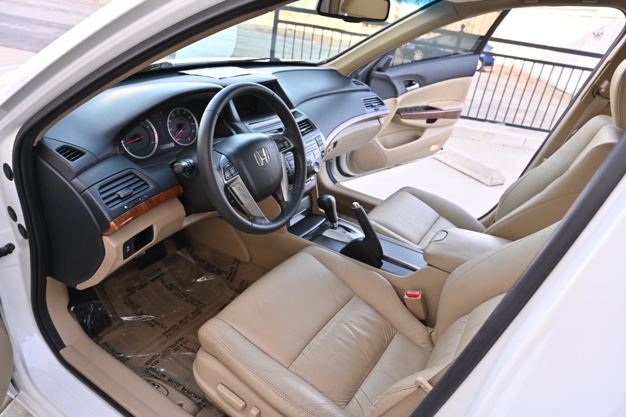Honda Accord Sdn  2011
