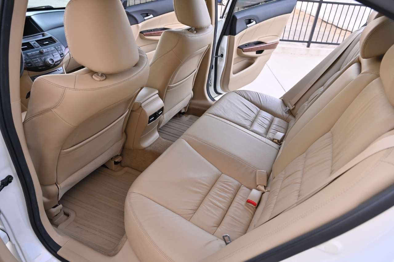 Honda Accord Sdn  2011