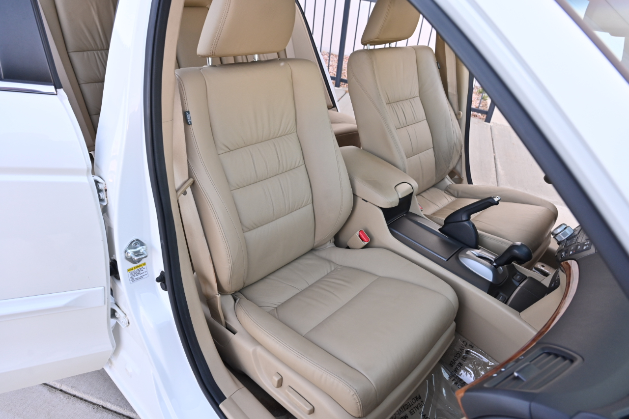 Honda Accord Sdn  2011