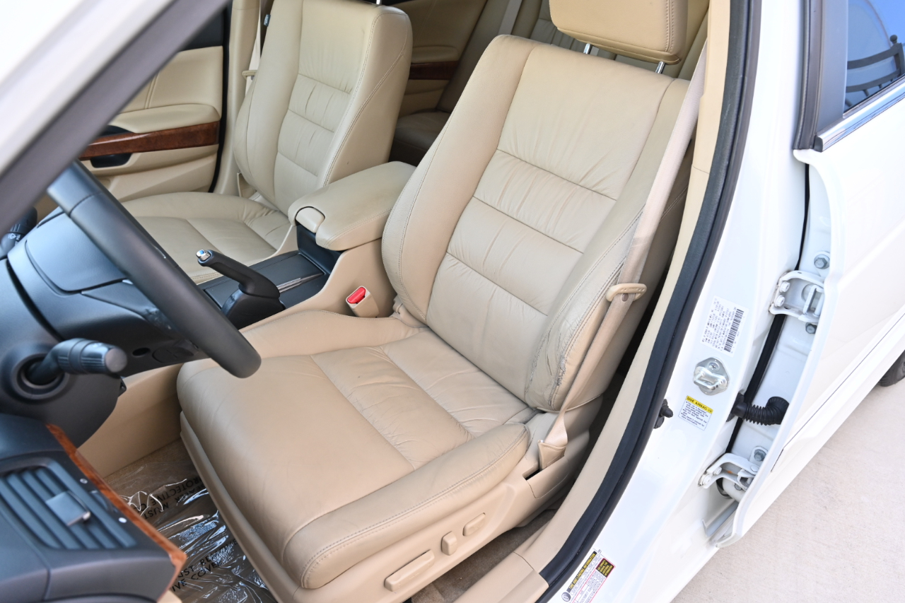 Honda Accord Sdn  2011